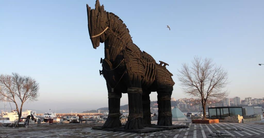 Estatua del caballo de Troya en Çanakkale